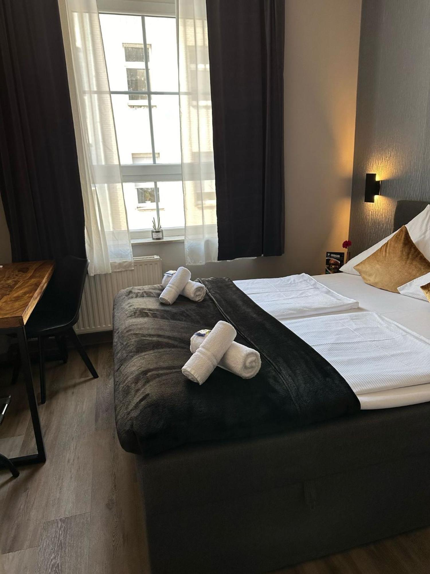 Hotel Restaurant Zum Loewen Duisburg Luaran gambar
