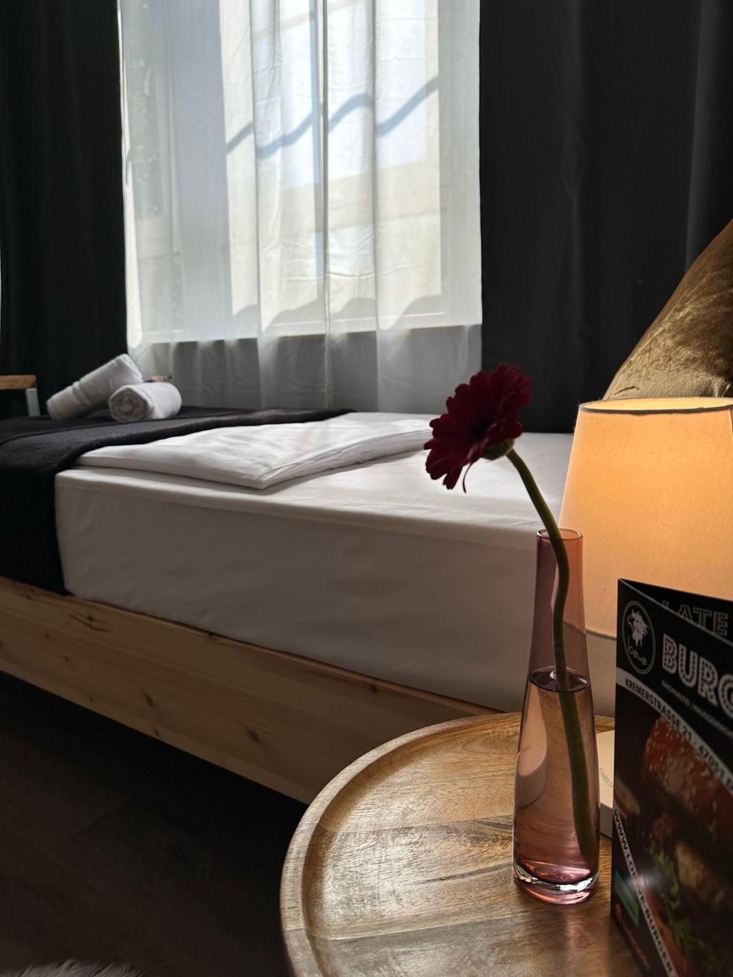 Hotel Restaurant Zum Loewen Duisburg Luaran gambar